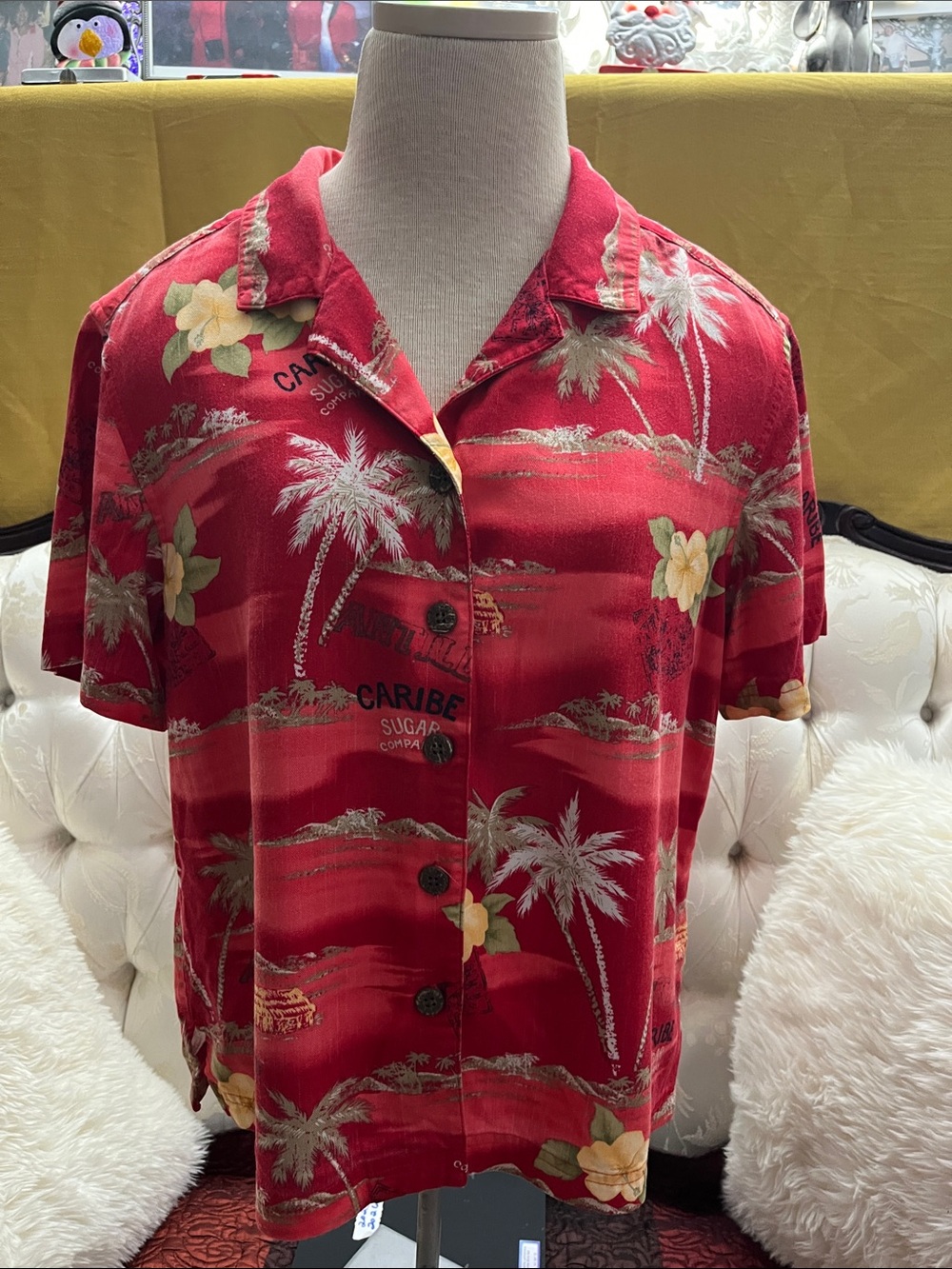 Woman’s Red- Orange Tropical Print Short-Sleeve Button-Down Shirt